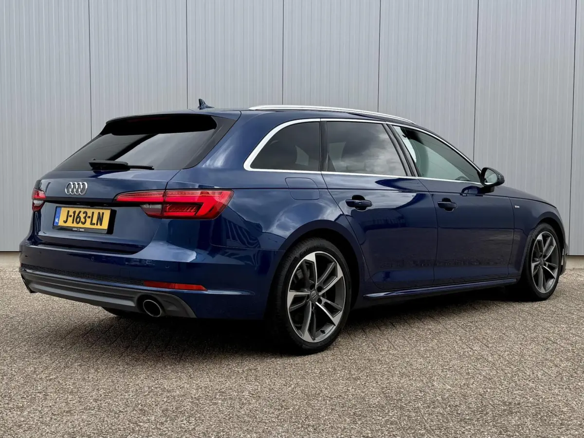 2.0 TFSI S line | Pano | Virtual | LED | NAVI+