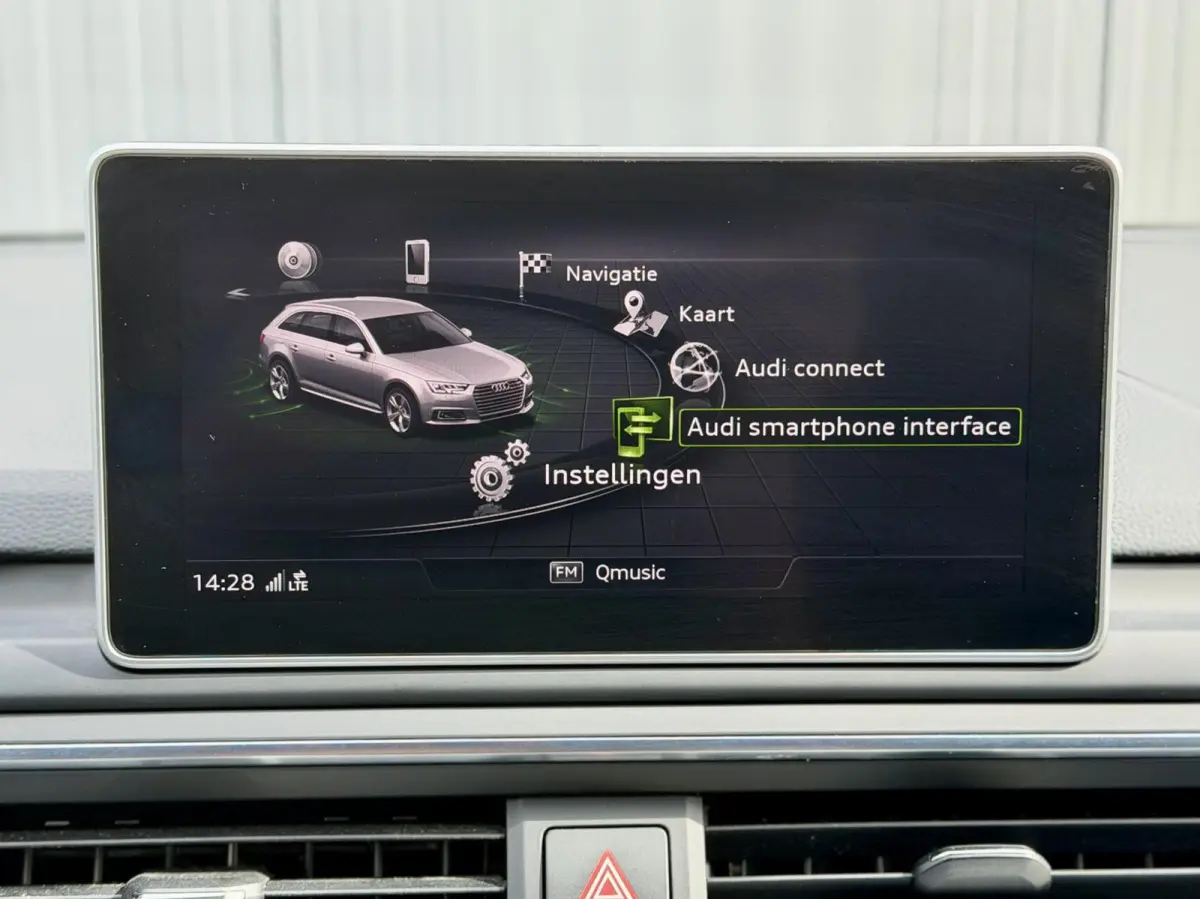 2.0 TFSI S line | Pano | Virtual | LED | NAVI+