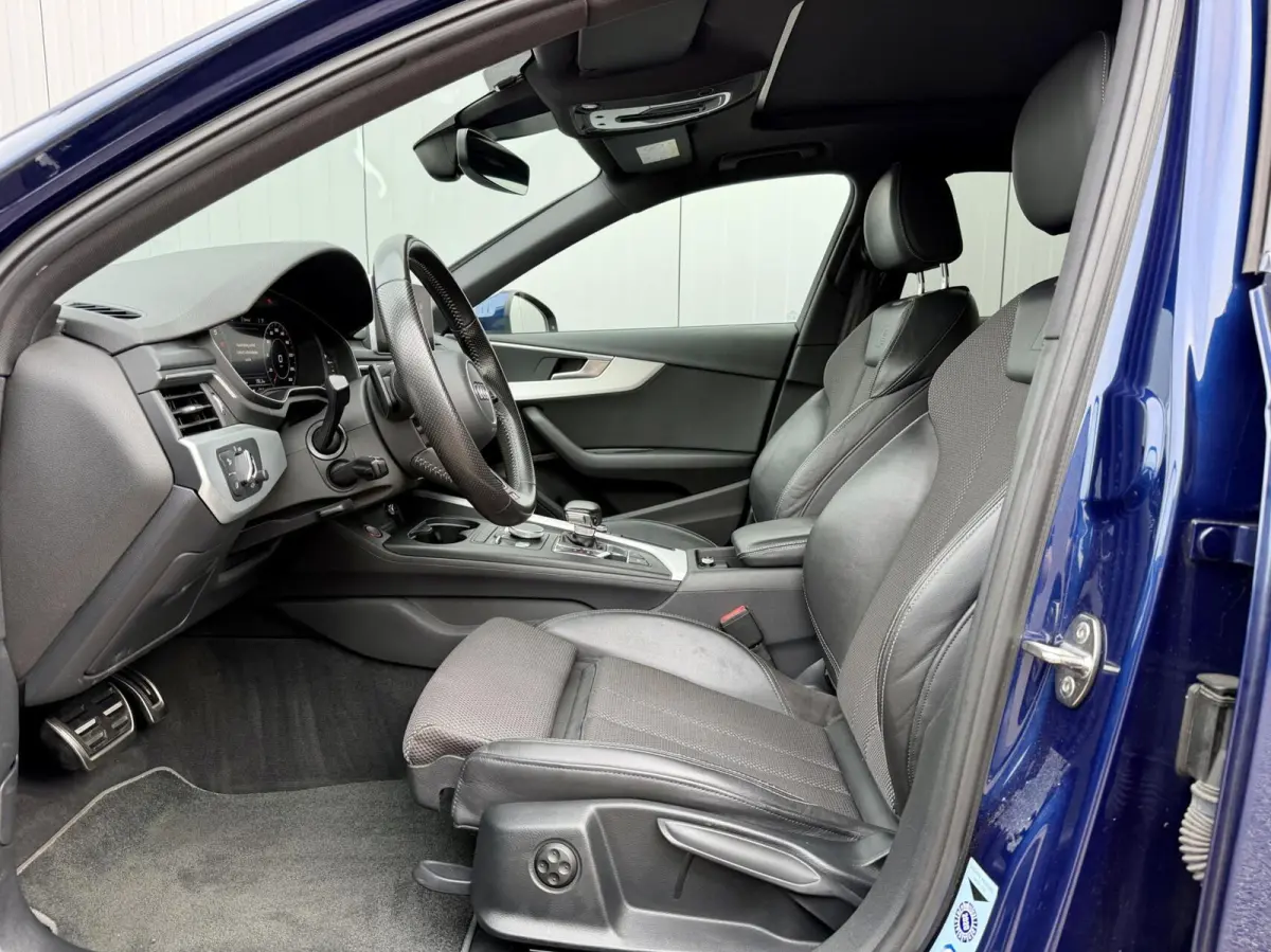 2.0 TFSI S line | Pano | Virtual | LED | NAVI+