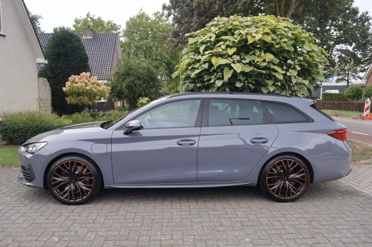 VZ Copper 1.4 e-Hybrid TSI 245PK Leer/Memory/Cupra Knop/DCC/Trekhaak/Keyless