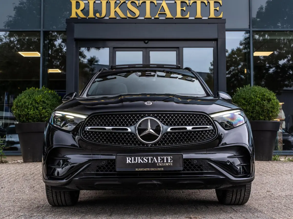 400e 4MATIC AMG Line|PANO|BURMESTER|4WS