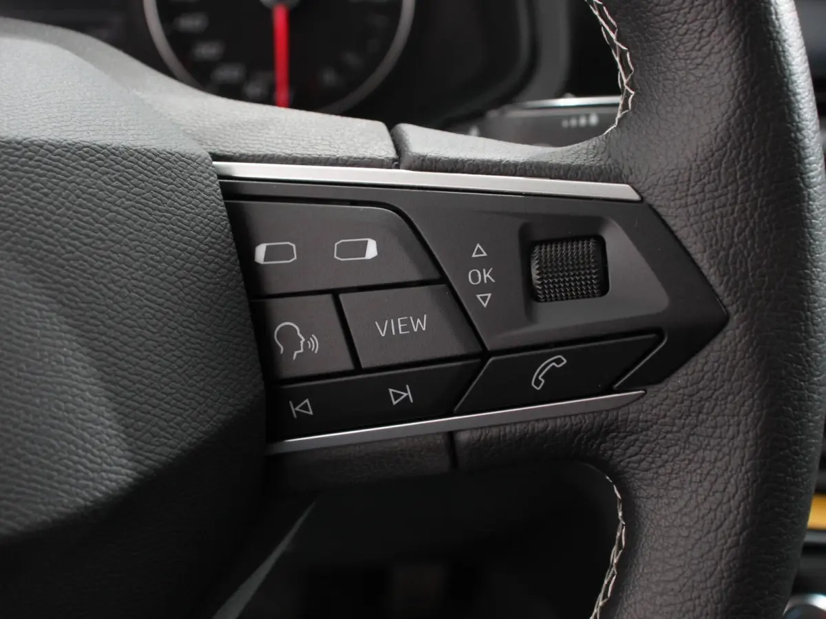 1.0 MPI Style Navigatie Apple Carplay/Android Auto Climate Control Cruise Control Bluetooth