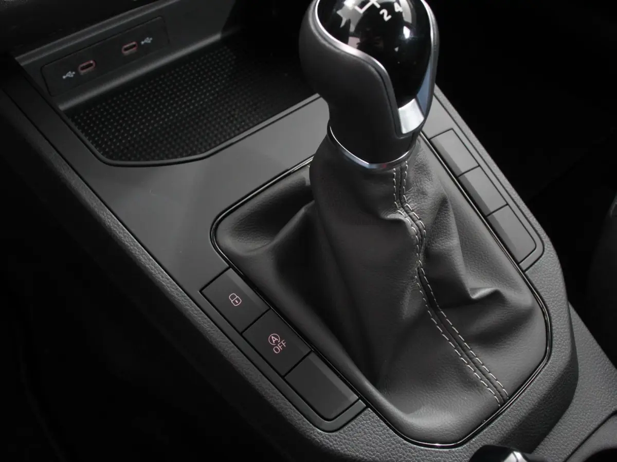 1.0 MPI Style Navigatie Apple Carplay/Android Auto Climate Control Cruise Control Bluetooth