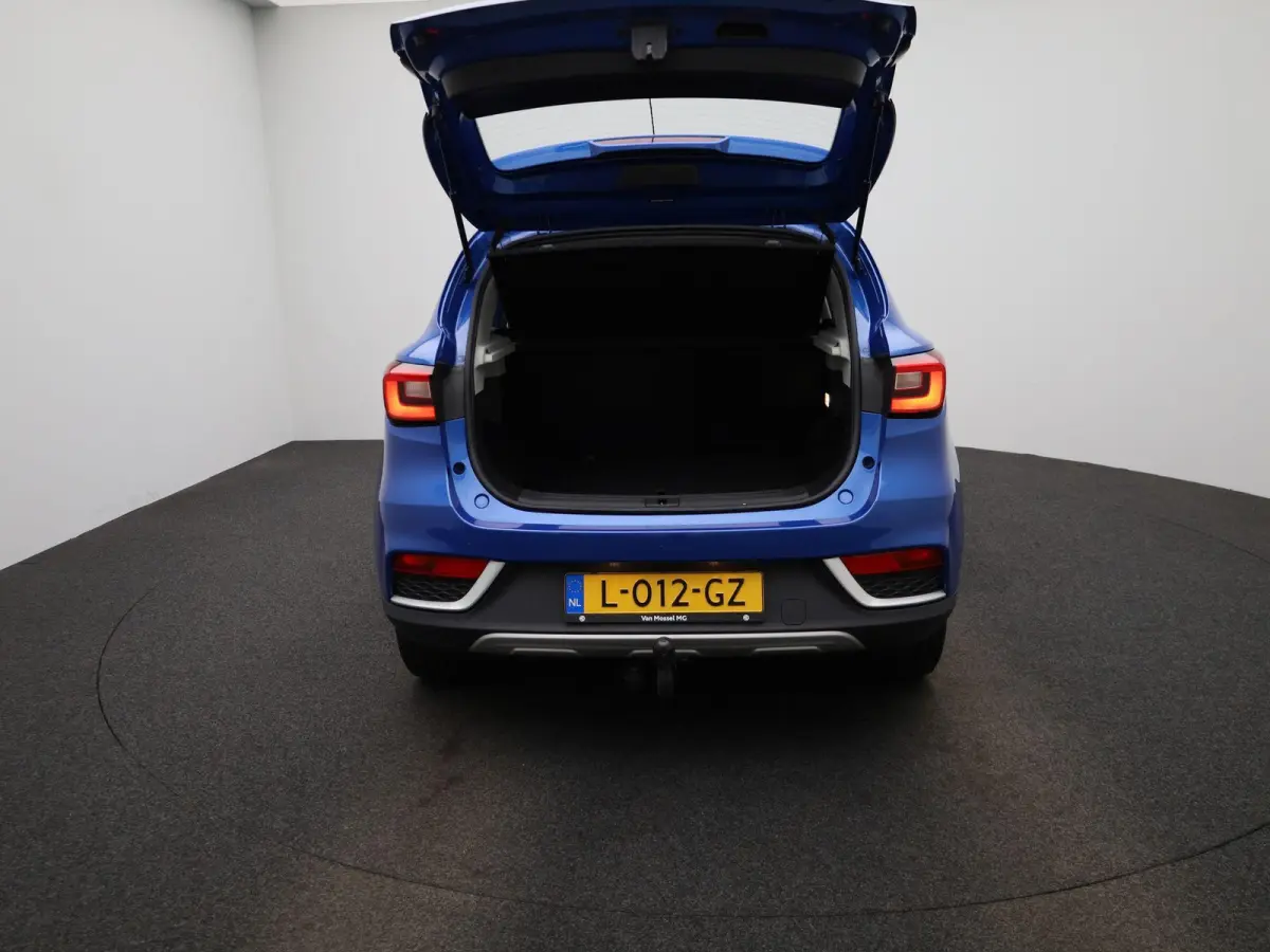 Luxury 45 kWh | Leder | Panoramadak | CarPlay | Stoelverwarming | Camera |