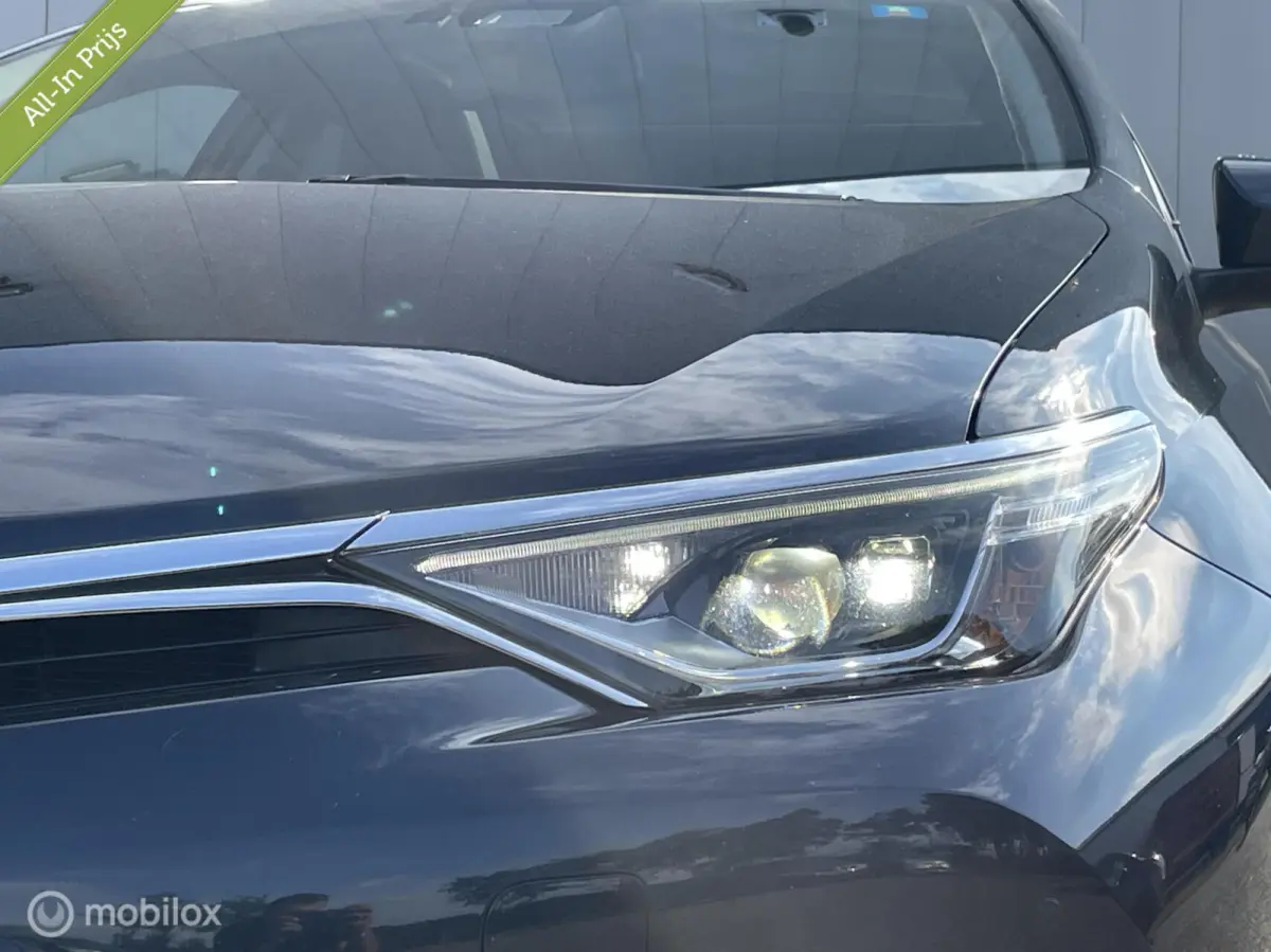 1.8 Hybrid Executive | Dealer onderhouden | LED koplampen | Panorama | Half leer | Camera | Navi |