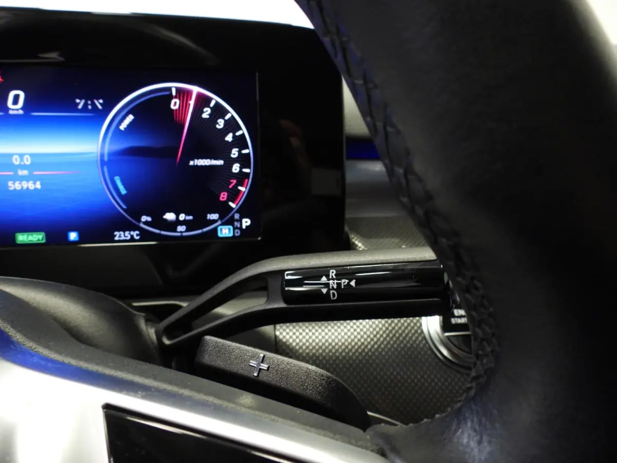 C300e Business Line NAVI/CAMERA/LED/SFEER/17"LMV!