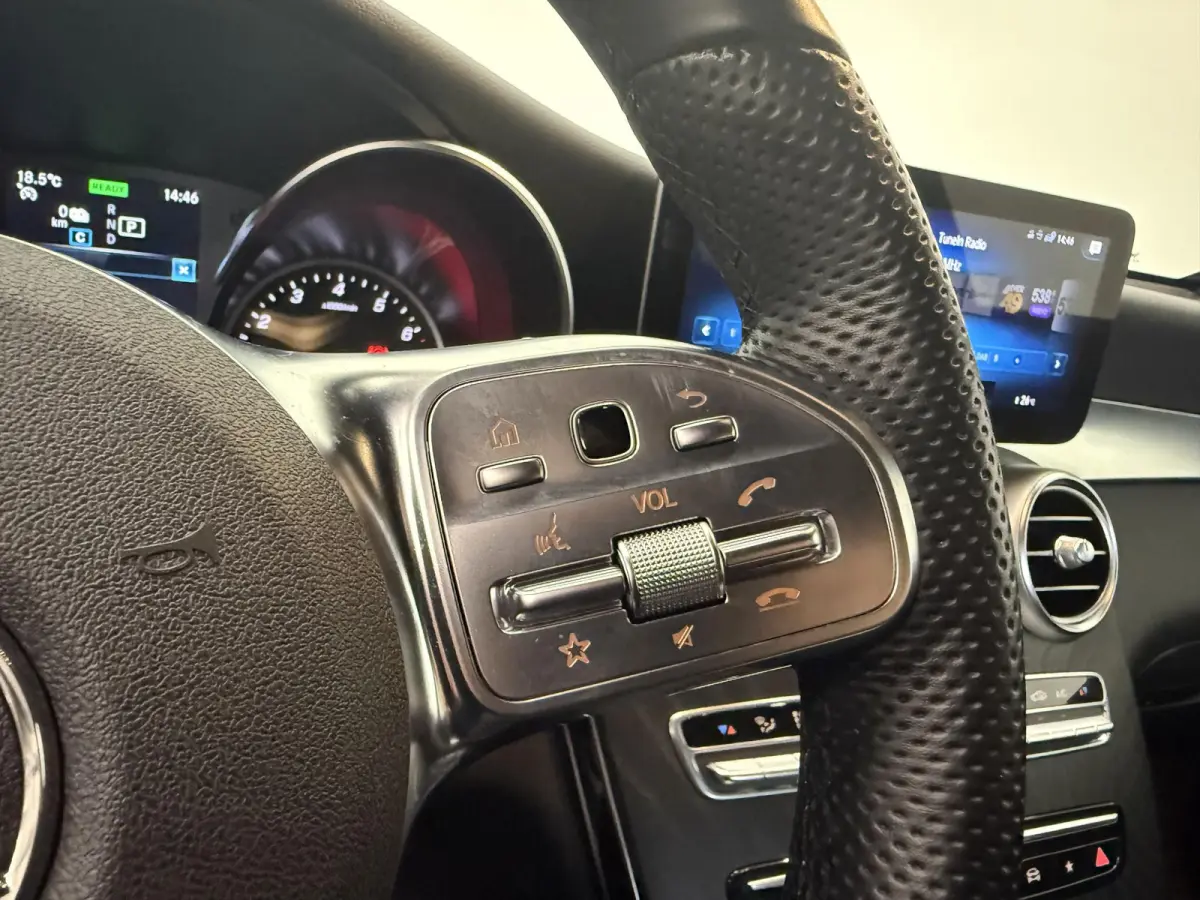 4MATIC Automaat PHEV AMG Line Navigatie Cruise Control Parkeersensoren Stoelverwarming Panorama dak Matrix LED-koplampen Virtual Cockpit Surround-systeem Burmester Inductielader