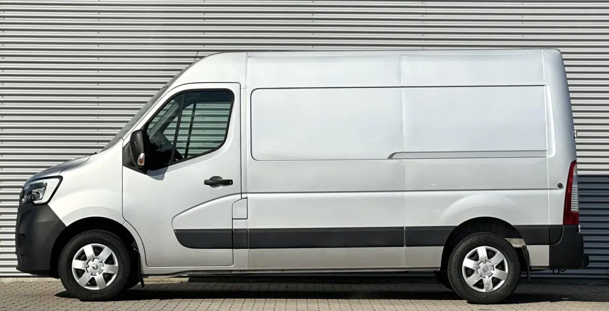 T35 2.3 dCi 180pk trekhaak L2H2 MARGE BTW VRIJ