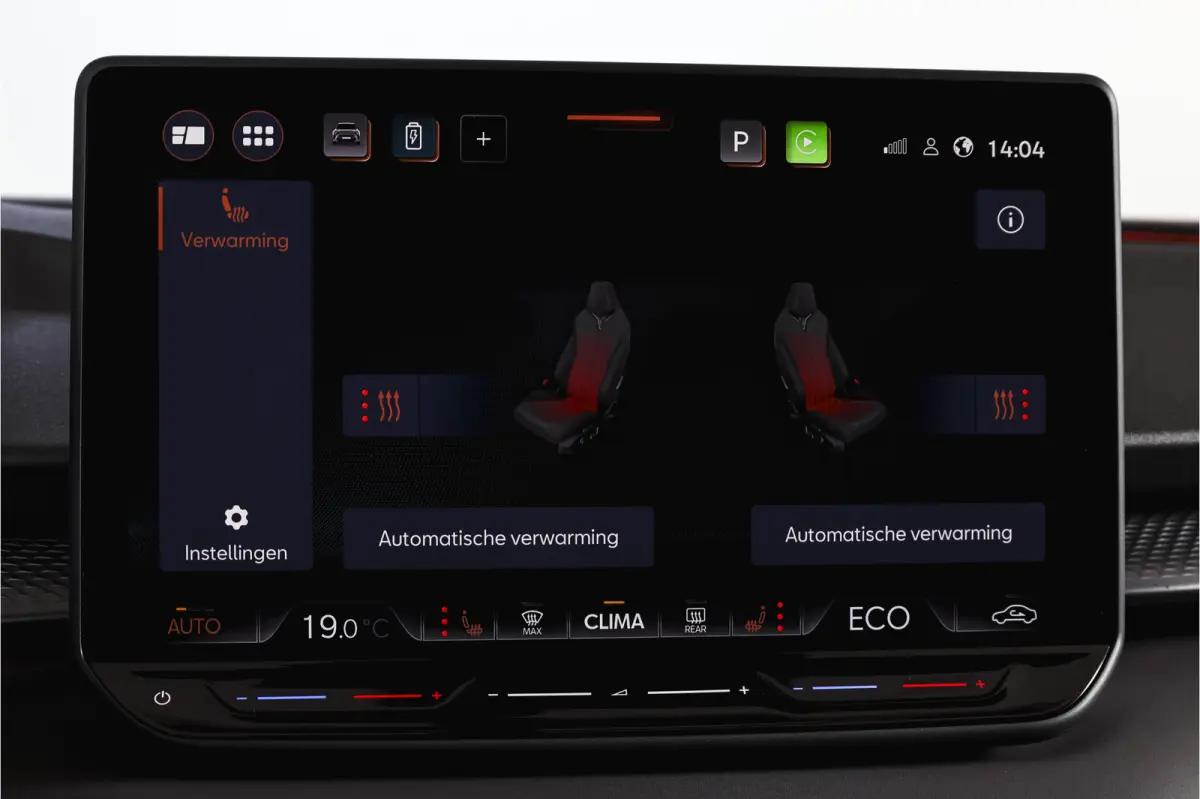 1.5 TSI e-Hybrid 272 PK VZ Performance | S/K-Panodak | Elek. Trekhaak | Matrix LED | Sennheiser | Elek. stoelen | Adapt. Cruise | Stoel-+Stuurverw. | 360 Camera | NAV+App. Connect | ECC | LM