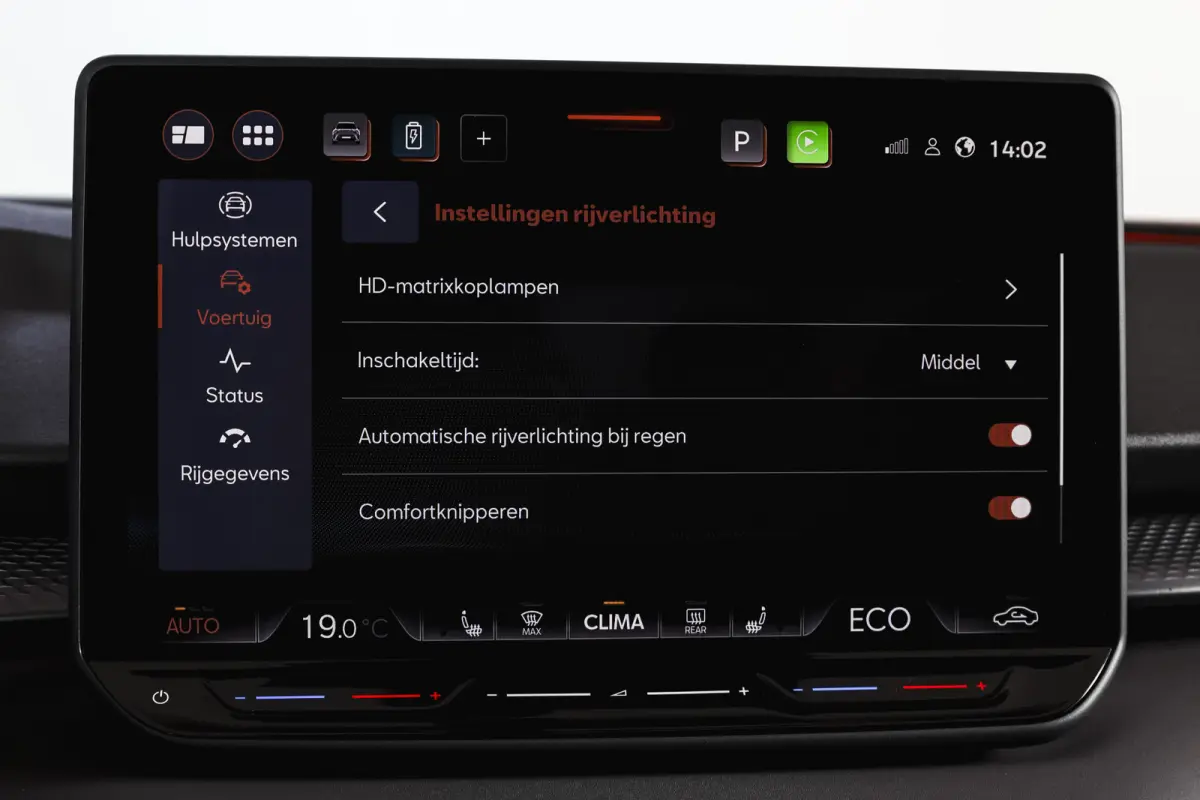 1.5 TSI e-Hybrid 272 PK VZ Performance | S/K-Panodak | Elek. Trekhaak | Matrix LED | Sennheiser | Elek. stoelen | Adapt. Cruise | Stoel-+Stuurverw. | 360 Camera | NAV+App. Connect | ECC | LM