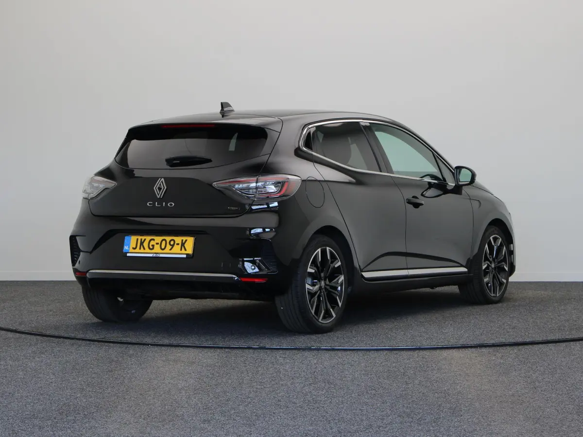 1.6 E-Tech Full Hybrid 145 techno | Navigatie | Apple carplay | Android auto | Climate control | Led verlichting |