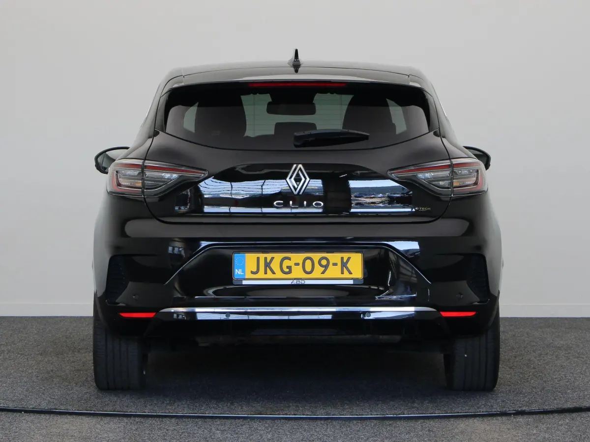 1.6 E-Tech Full Hybrid 145 techno | Navigatie | Apple carplay | Android auto | Climate control | Led verlichting |
