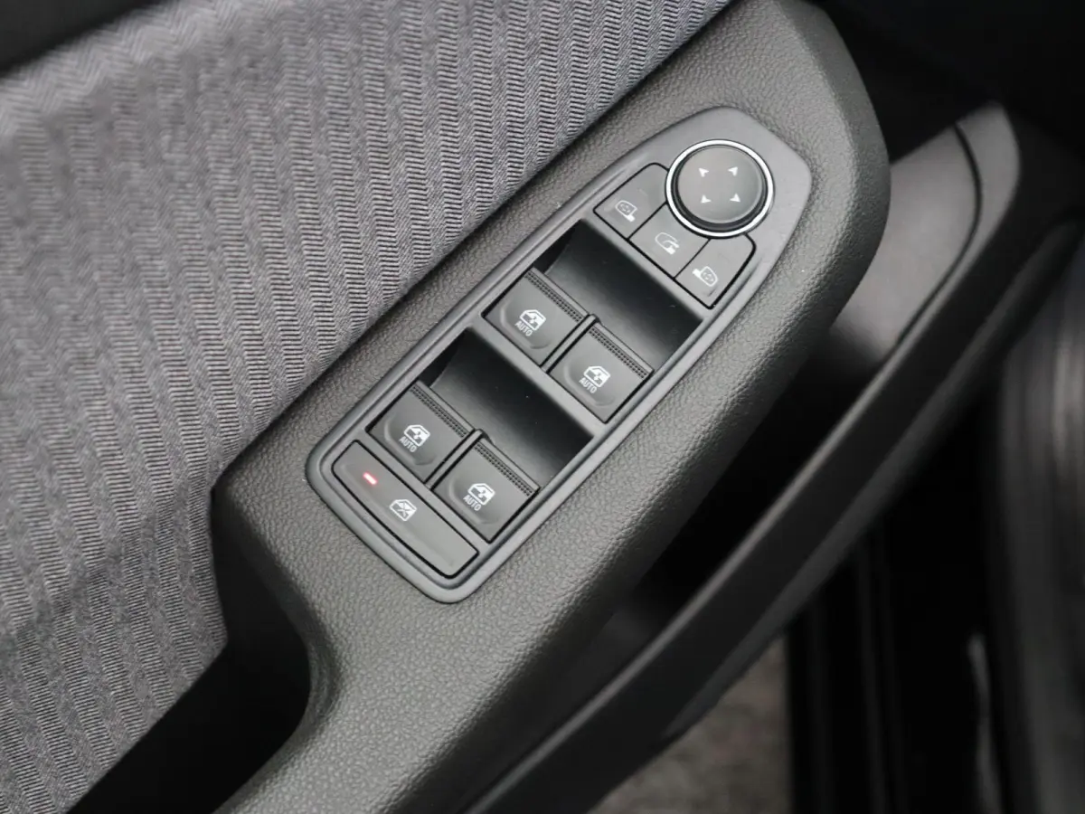 1.6 E-Tech Full Hybrid 145 techno | Navigatie | Apple carplay | Android auto | Climate control | Led verlichting |