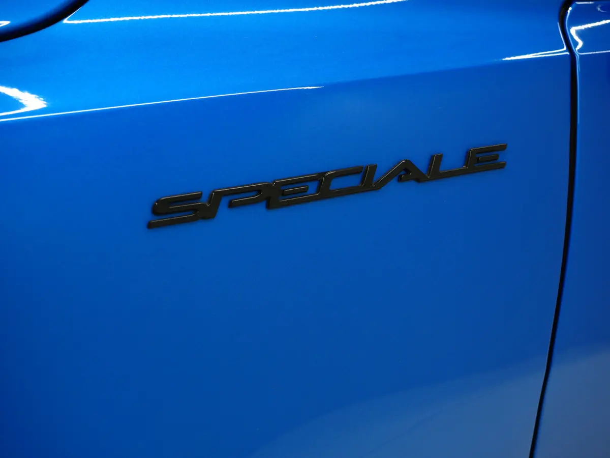 1.5T Hybrid Edizione Speciale | Adaptive Cruise | Camera | Keyless | Sfeerlicht | Stoel/Stuurverwarming | LED