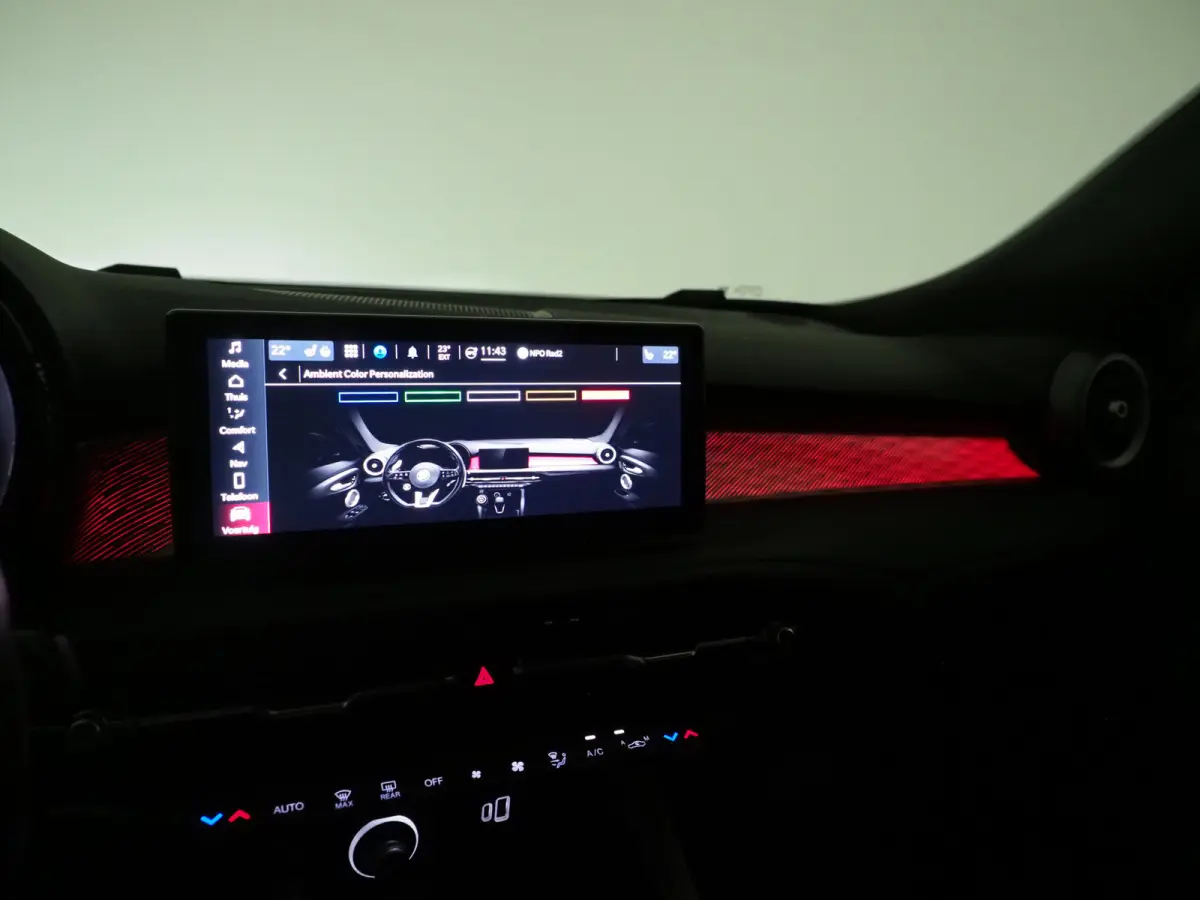 1.5T Hybrid Edizione Speciale | Adaptive Cruise | Camera | Keyless | Sfeerlicht | Stoel/Stuurverwarming | LED