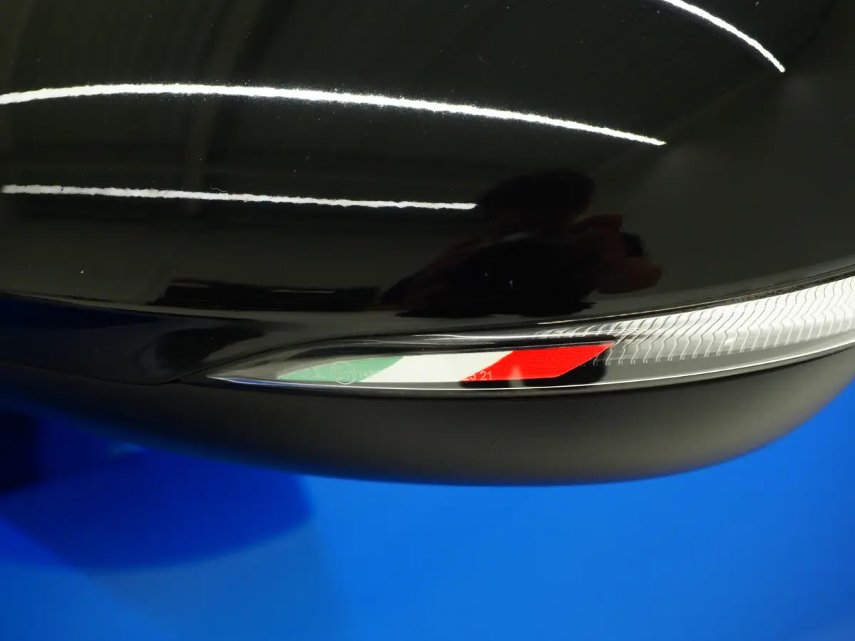 1.5T Hybrid Edizione Speciale | Adaptive Cruise | Camera | Keyless | Sfeerlicht | Stoel/Stuurverwarming | LED