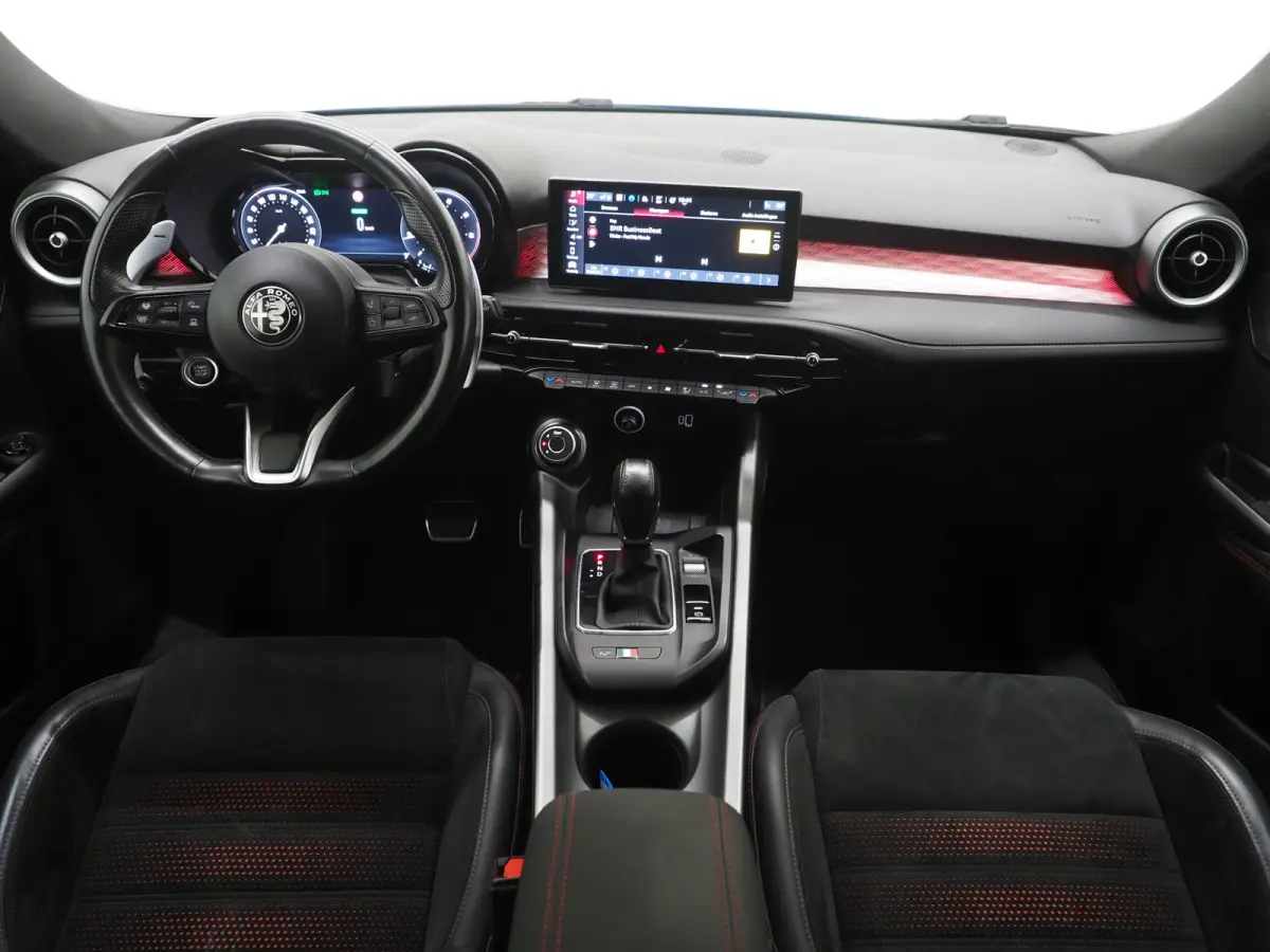 1.5T Hybrid Edizione Speciale | Adaptive Cruise | Camera | Keyless | Sfeerlicht | Stoel/Stuurverwarming | LED