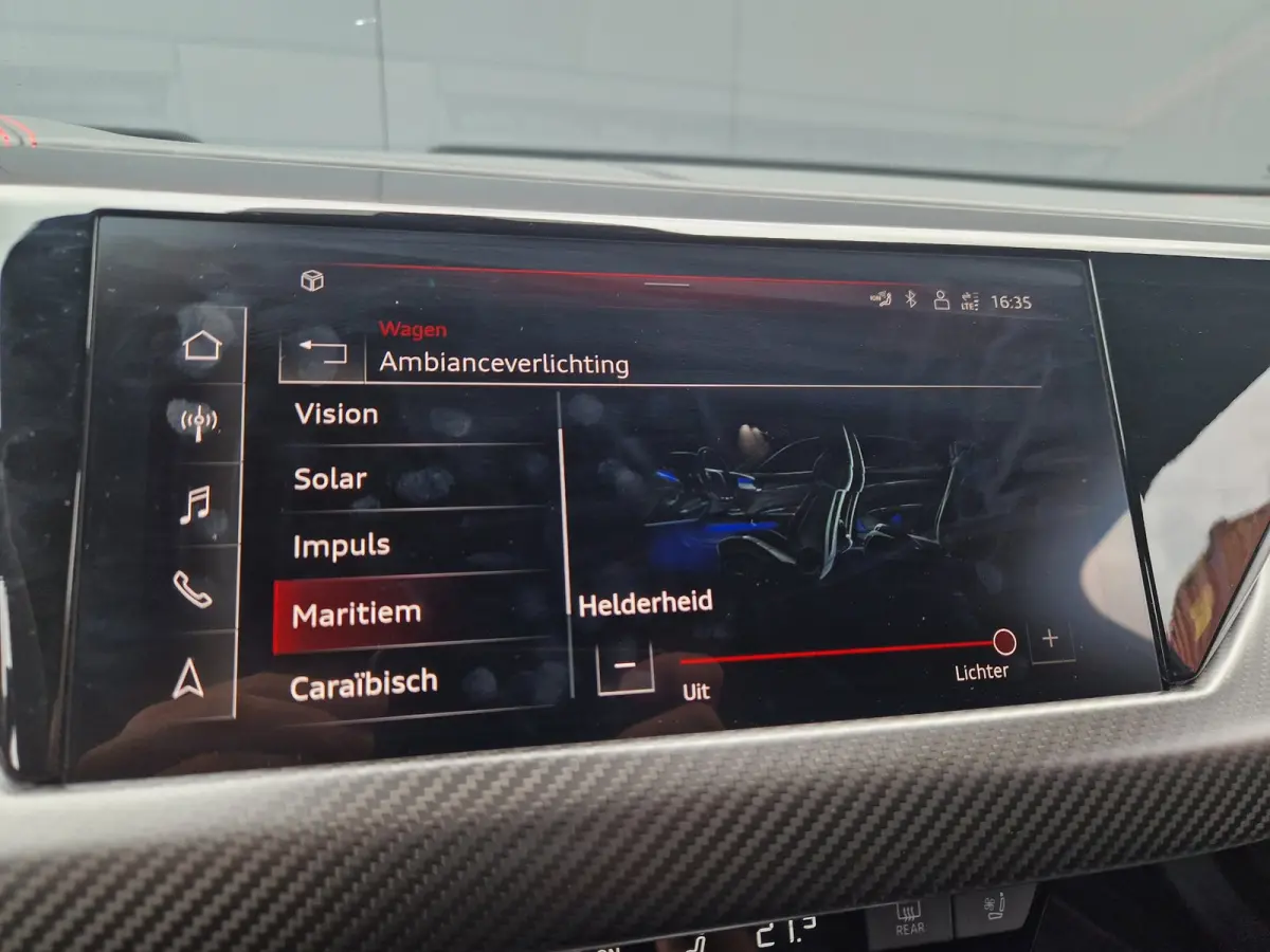 RS 93 kWh/Luchtvering/BTW/Matrix/Carbon