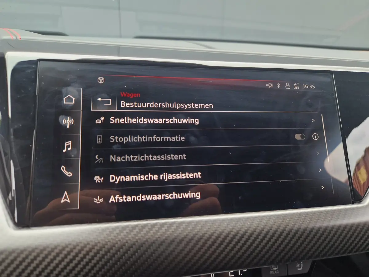 RS 93 kWh/Luchtvering/BTW/Matrix/Carbon