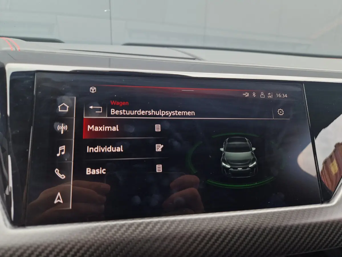RS 93 kWh/Luchtvering/BTW/Matrix/Carbon