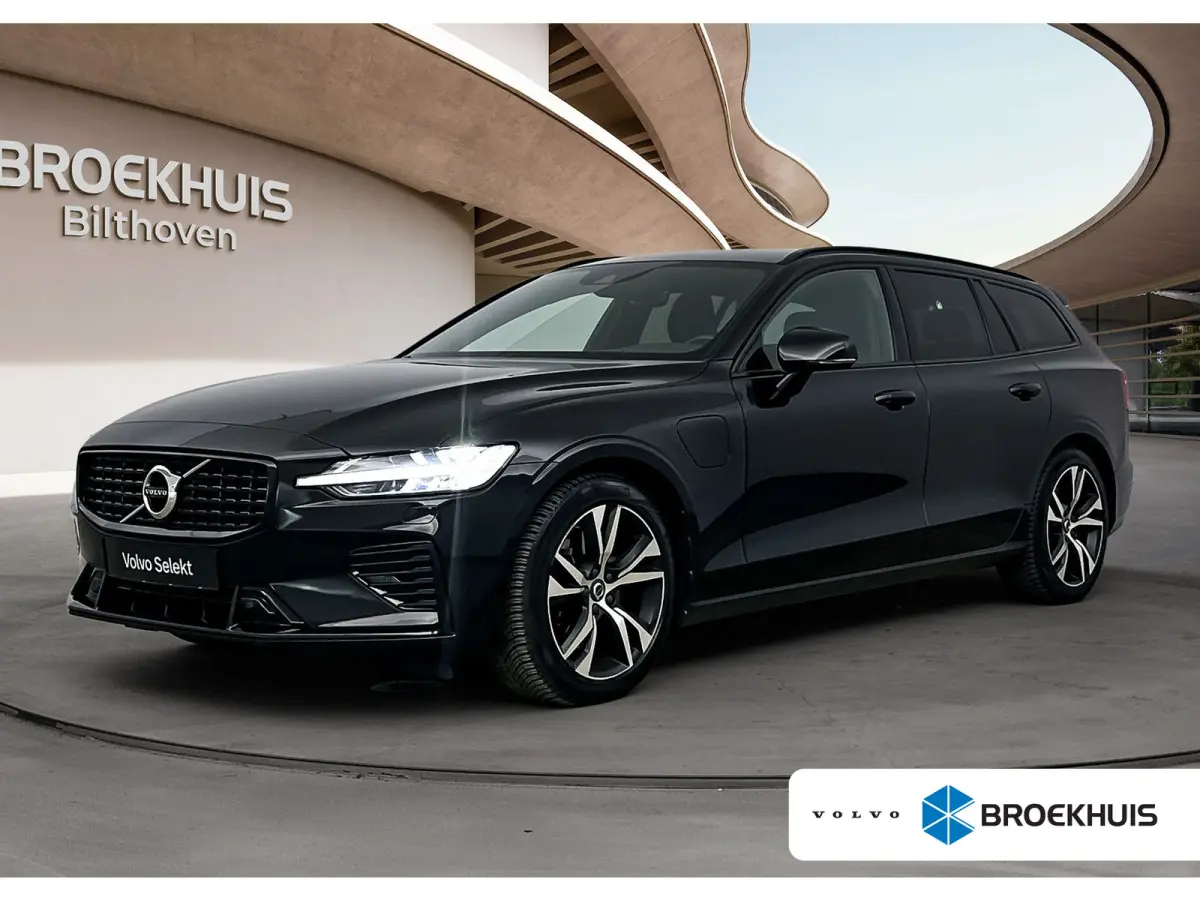 2.0 T6 Recharge AWD R-Design | BLIS | Adaptive Cruiscontrol | LED Bochtenverlichting | PDC V+A en Camera | Stoel verwarming + geheugen | Verwarmbare vooruit |