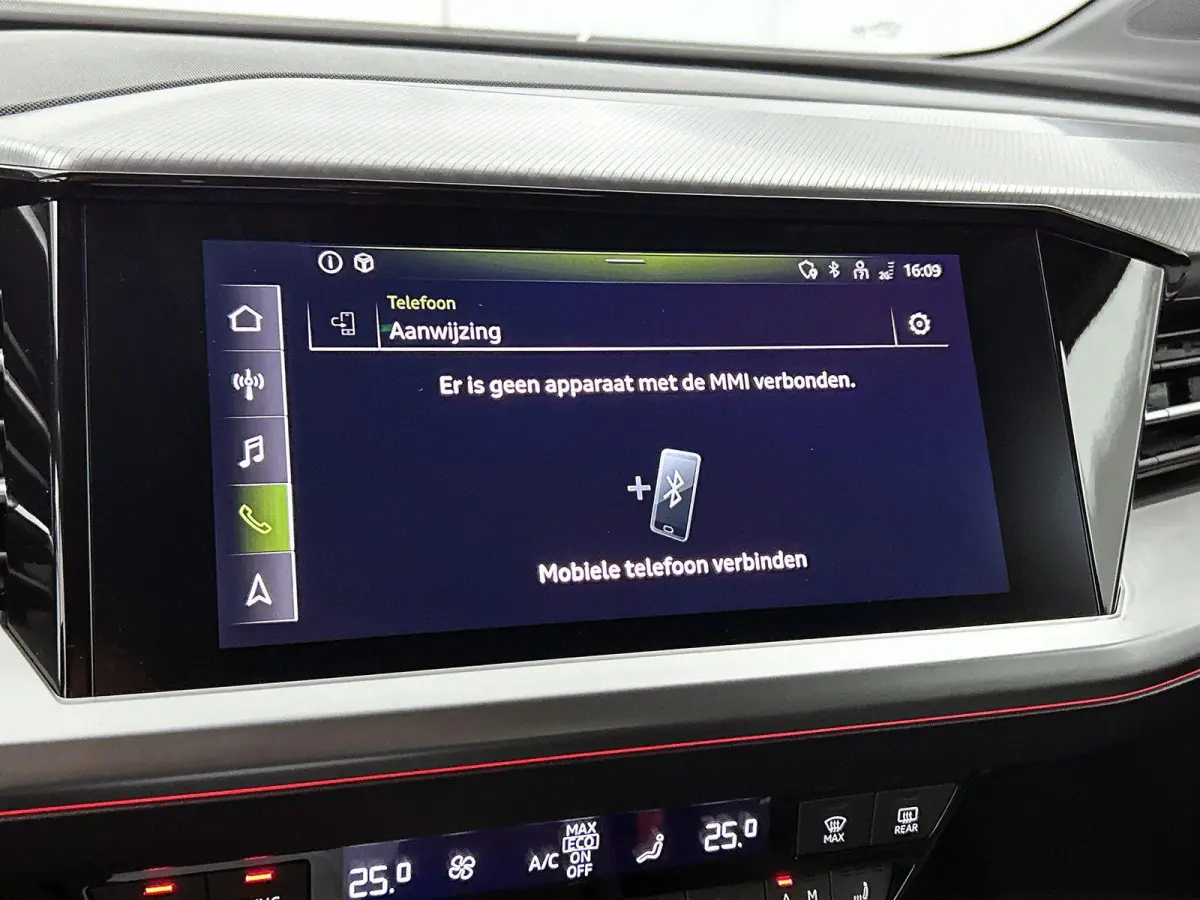 55 kWh 35 S Edition | APPLE CARPLAY | ANDROID AUTO | ACHTERUITRIJCAMERA | ELEKTRISCHE ACHTERKLEP | STOELVERWARMING | TREKHAAK | NAVIGATIE | CRUISE CONTROL | BLUETOOTH | CLIMATE CONTROL | LIC
