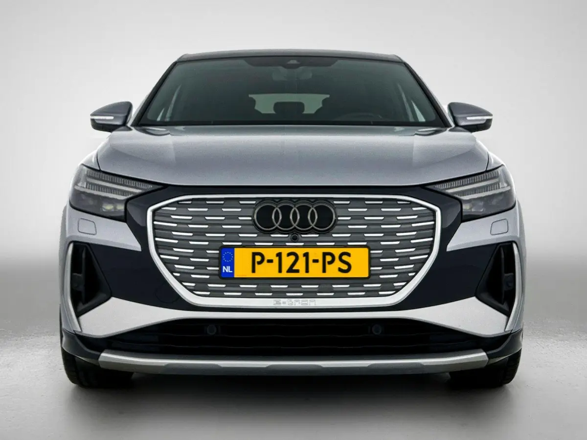 55 kWh 35 S Edition | APPLE CARPLAY | ANDROID AUTO | ACHTERUITRIJCAMERA | ELEKTRISCHE ACHTERKLEP | STOELVERWARMING | TREKHAAK | NAVIGATIE | CRUISE CONTROL | BLUETOOTH | CLIMATE CONTROL | LIC