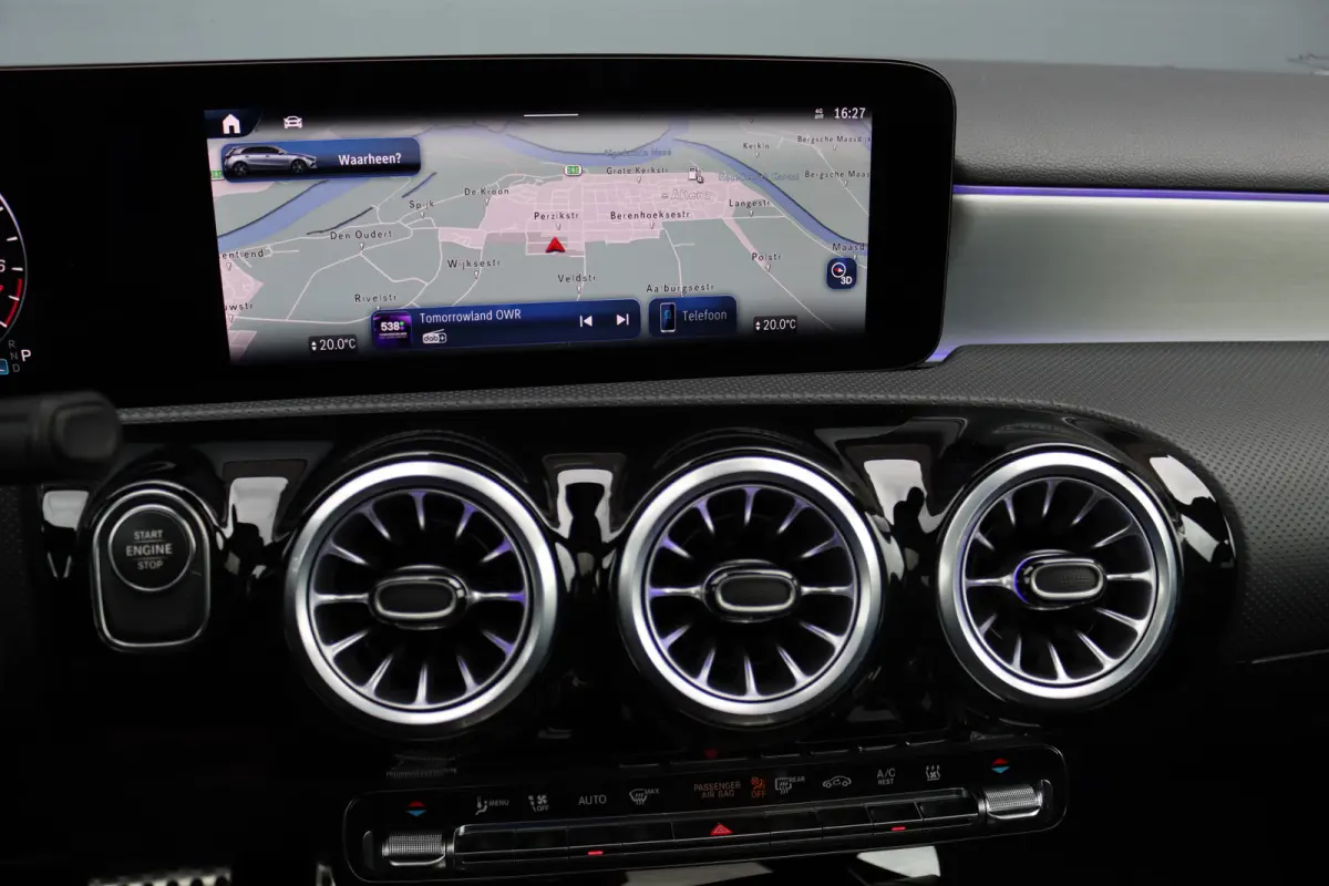 250 e AMG Line | Panoramadak | Memory | Distronic | HUD | Keyless Go | Advanced Sound System | Sfeerverlichting | Multibeam LED | Augmented Reality |