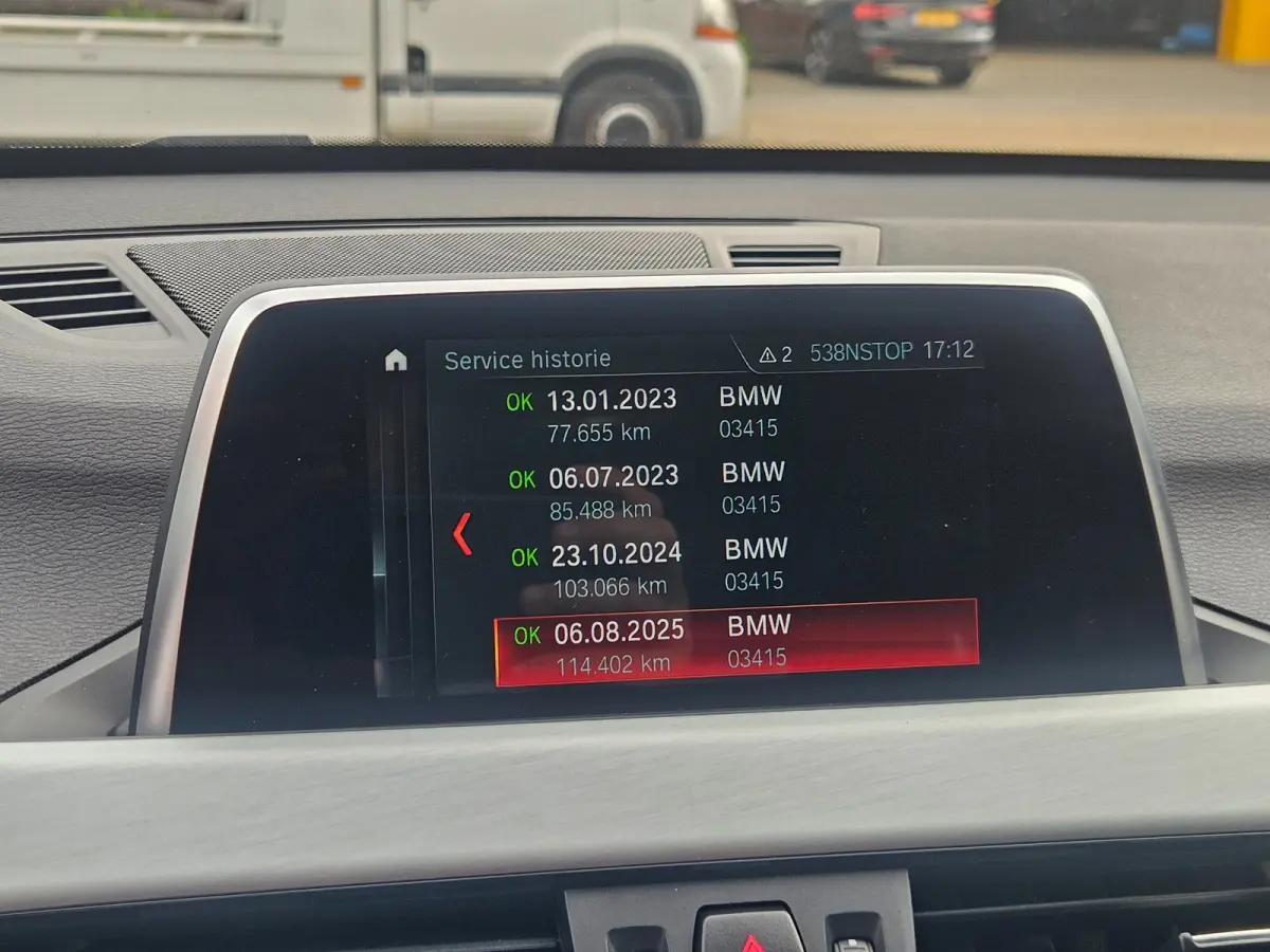 XDrive20i M-Sport LED ACC Camera Trekhaak Lane DAB
