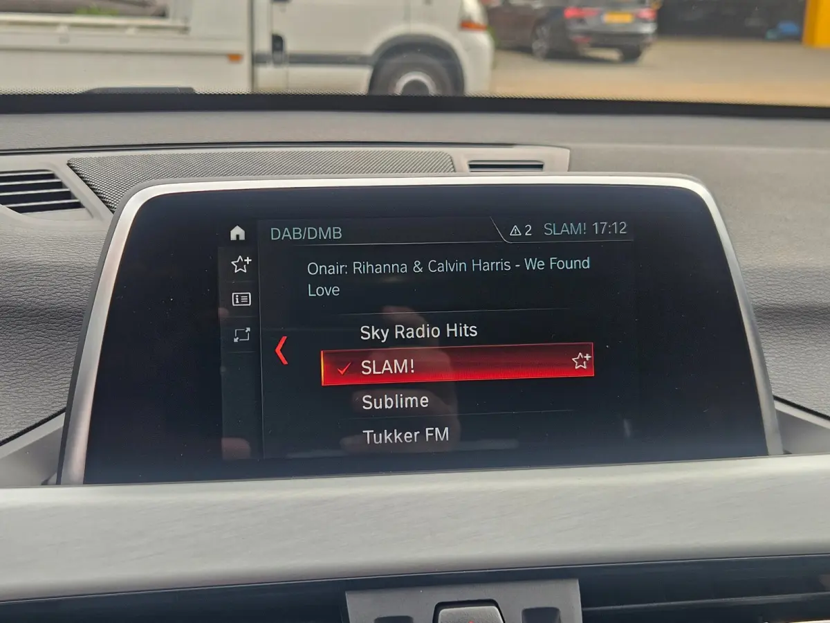 XDrive20i M-Sport LED ACC Camera Trekhaak Lane DAB