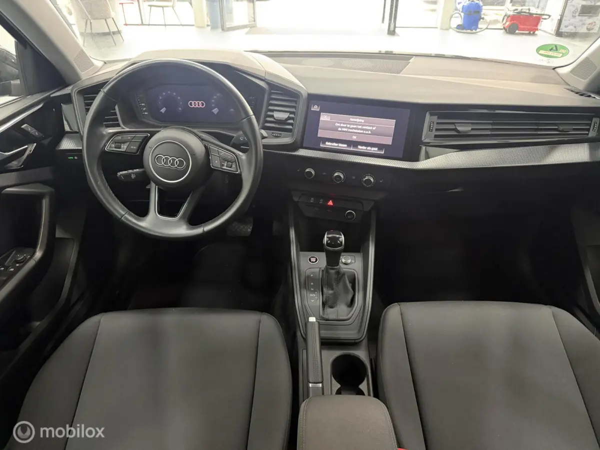 1.0 TFSI AUTOMAAT AMBIENTE AUTOMAAT