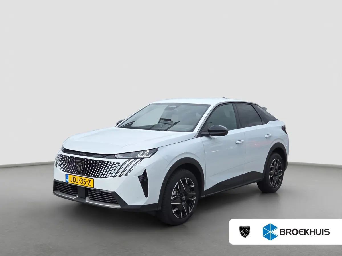 1.2 Hybrid 145 Allure Tot 8 jaar garantie | Camera | Panoramisch Navigatie | Keyless | LED | Parkeersensoren |