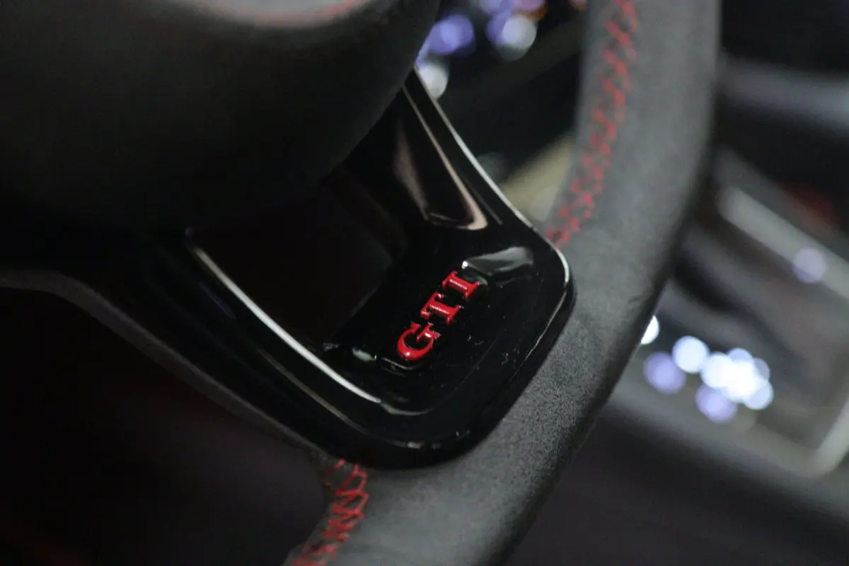 2.0 TSI GTI Performance PANO/CARPLAY/STOELVER/CAM/ACC/VOL
