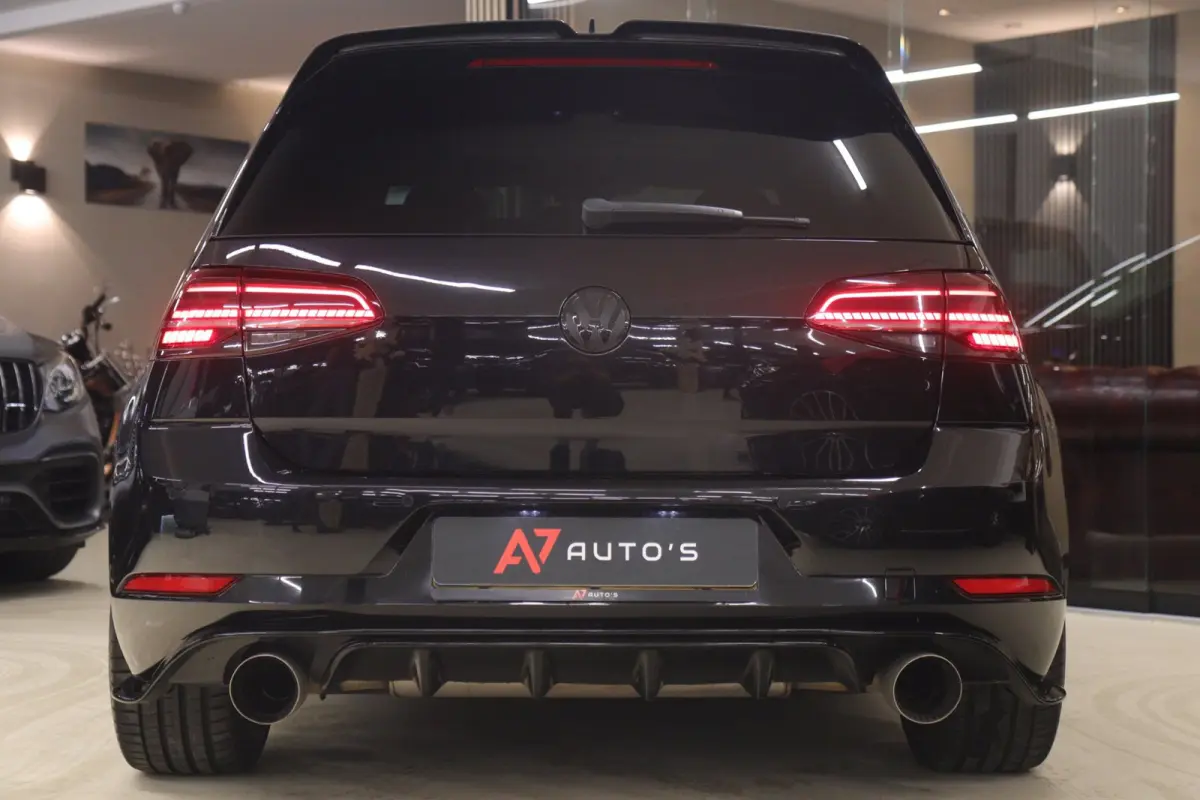2.0 TSI GTI Performance PANO/CARPLAY/STOELVER/CAM/ACC/VOL