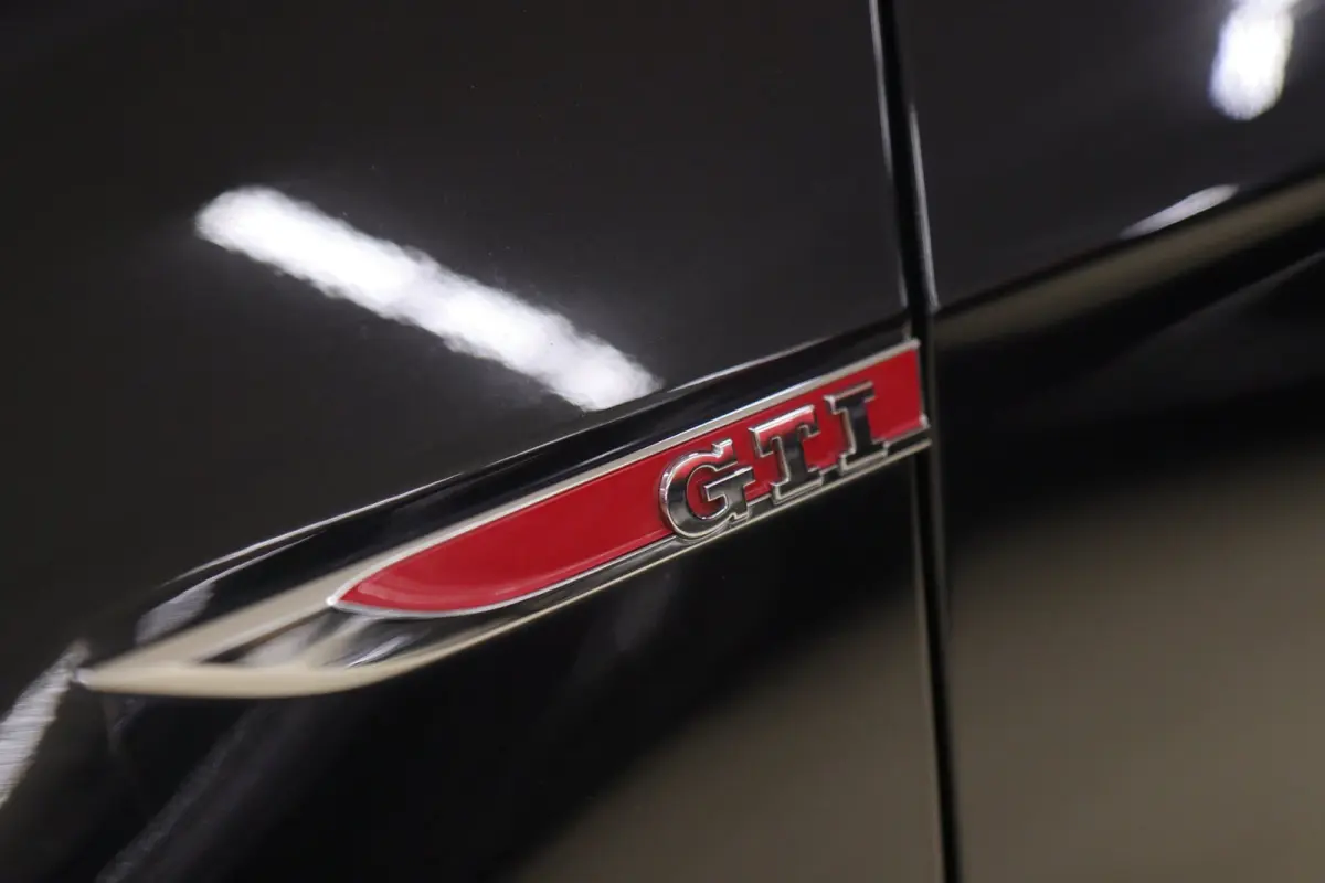 2.0 TSI GTI Performance PANO/CARPLAY/STOELVER/CAM/ACC/VOL