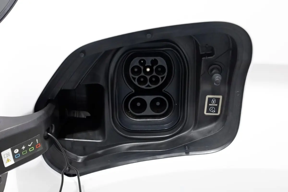 L2H1 Standard Premium 75 kWh 100% Elektrisch Snellader Airco/Navi SOH 92% 01-2022