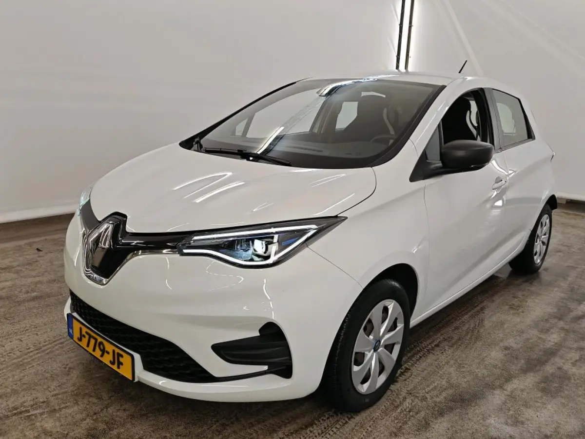 R110 LIFE 52 kWh (87% SOH) I KOOPACCU I NAVIGATIESYSTEEM I P-SENSOREN I CLIMATE CONTROL