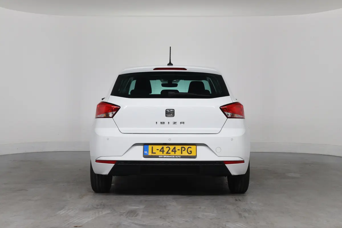 1.0 TSI Style Business Intense | 1e Eigenaar! | Dealer Onderhouden | Navi | Clima | Camera | Cruise Control | DAB | Parkeersensoren V+A | Lichtmetalen Velgen