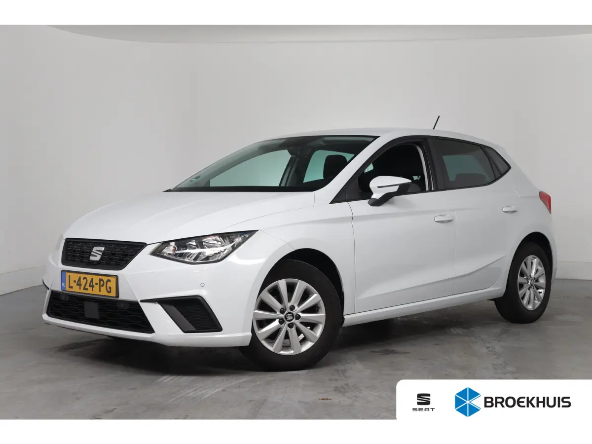 1.0 TSI Style Business Intense | 1e Eigenaar! | Dealer Onderhouden | Navi | Clima | Camera | Cruise Control | DAB | Parkeersensoren V+A | Lichtmetalen Velgen