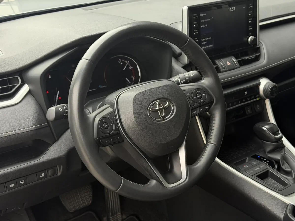 2.0 VVT-iE Dynamic Automaat Trekhaak Carplay PDC