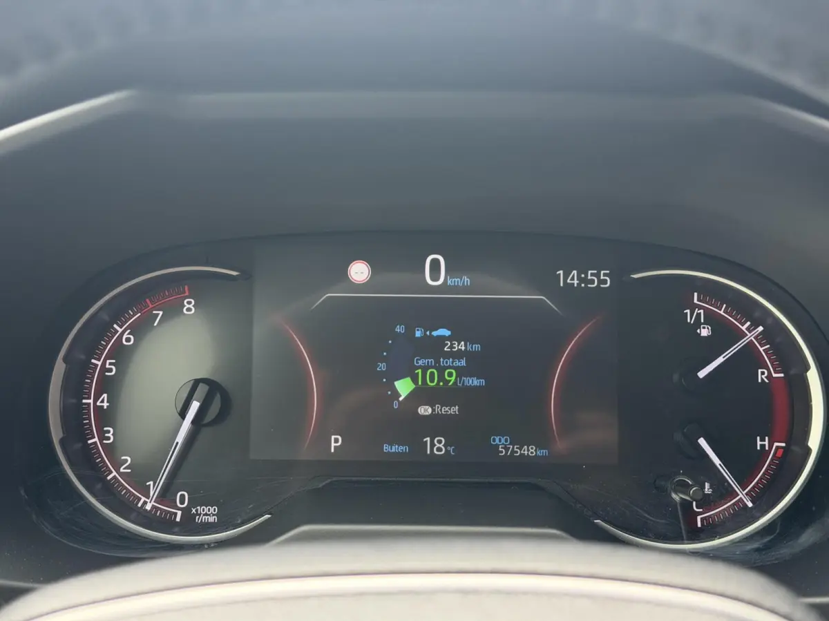 2.0 VVT-iE Dynamic Automaat Trekhaak Carplay PDC