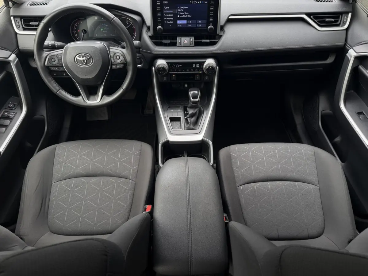 2.0 VVT-iE Dynamic Automaat Trekhaak Carplay PDC