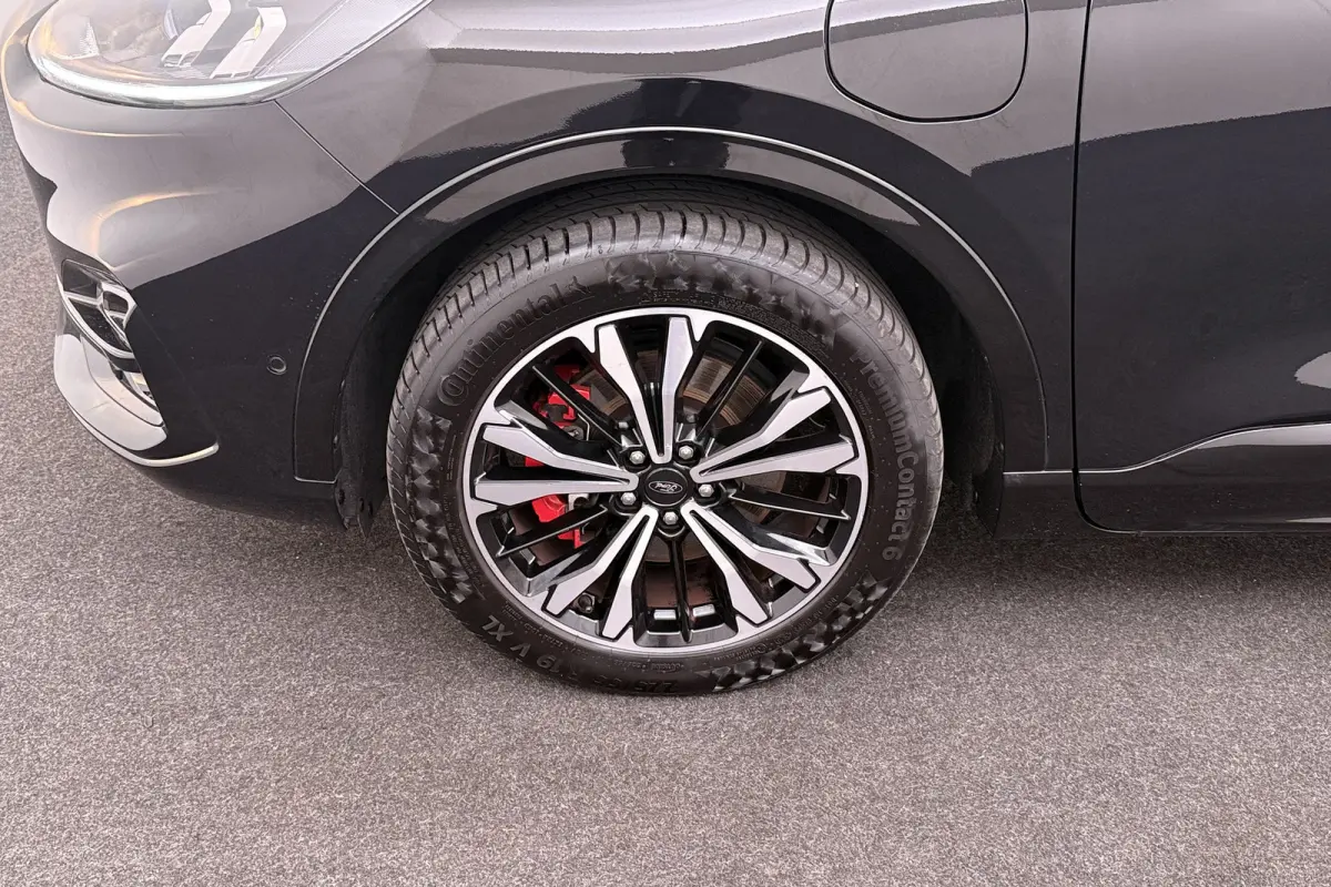 2.5 PHEV ST-Line Pano-dak Elek.Trekhaak Camera 18'LMV