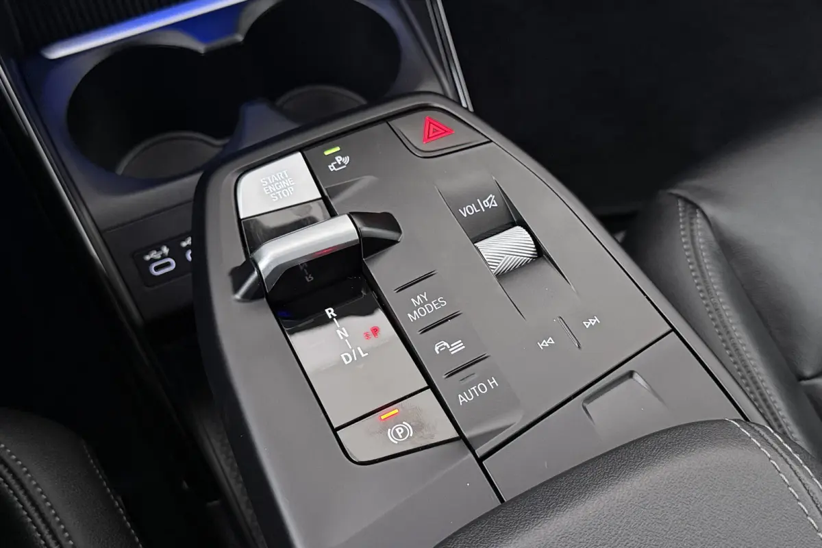 xDrive30e Carplay Camera Leder