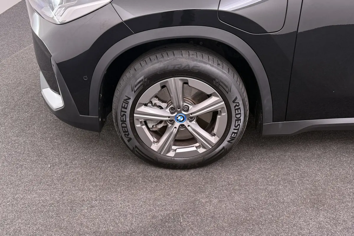 xDrive30e Carplay Camera Leder