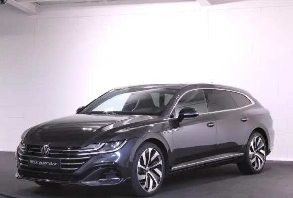 1.4 TSI eHybrid R-Line | Panoramadak | Stoelmassage | Trekhaak