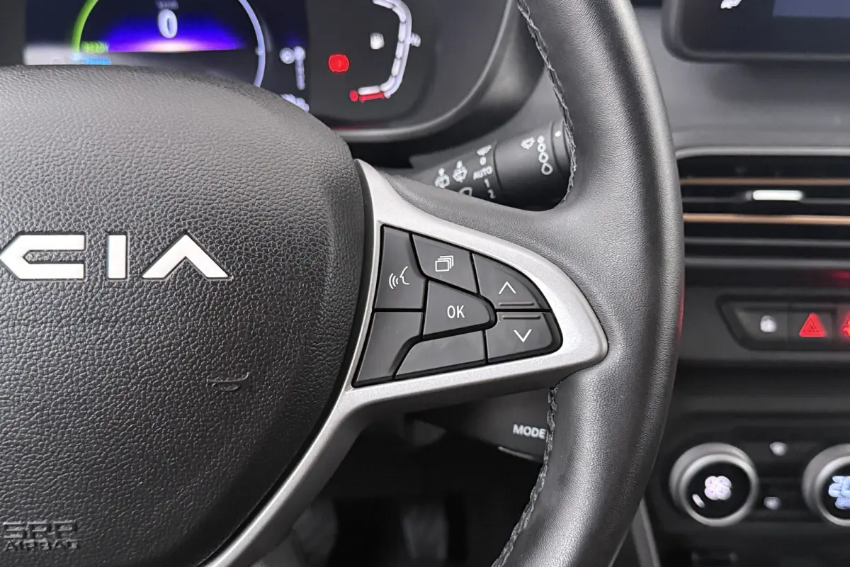 1.6 Hybrid 140 Extreme 7p. Trekhaak Afn.Camera Carplay