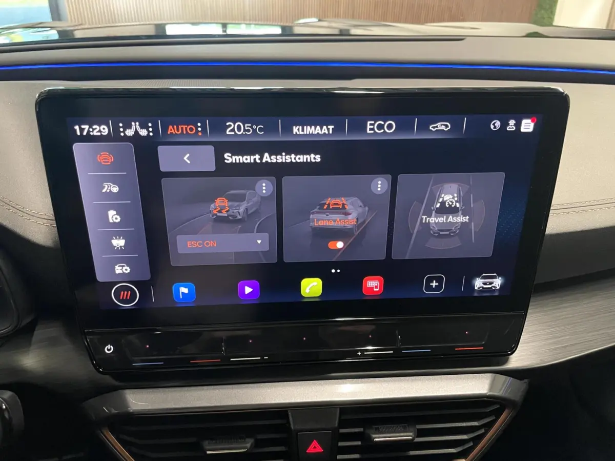 1.4 e-Hybrid VZ Tribe Edition 245 PK/ Cam/ Memo/ 19''LMV/ CarPlay