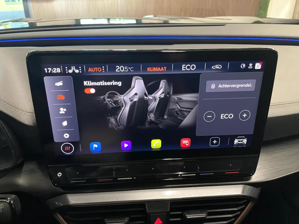 1.4 e-Hybrid VZ Tribe Edition 245 PK/ Cam/ Memo/ 19''LMV/ CarPlay
