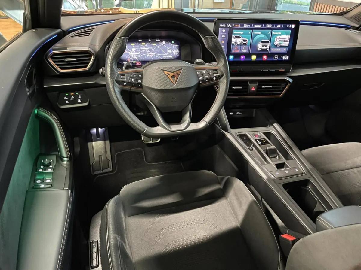 1.4 e-Hybrid VZ Tribe Edition 245 PK/ Cam/ Memo/ 19''LMV/ CarPlay
